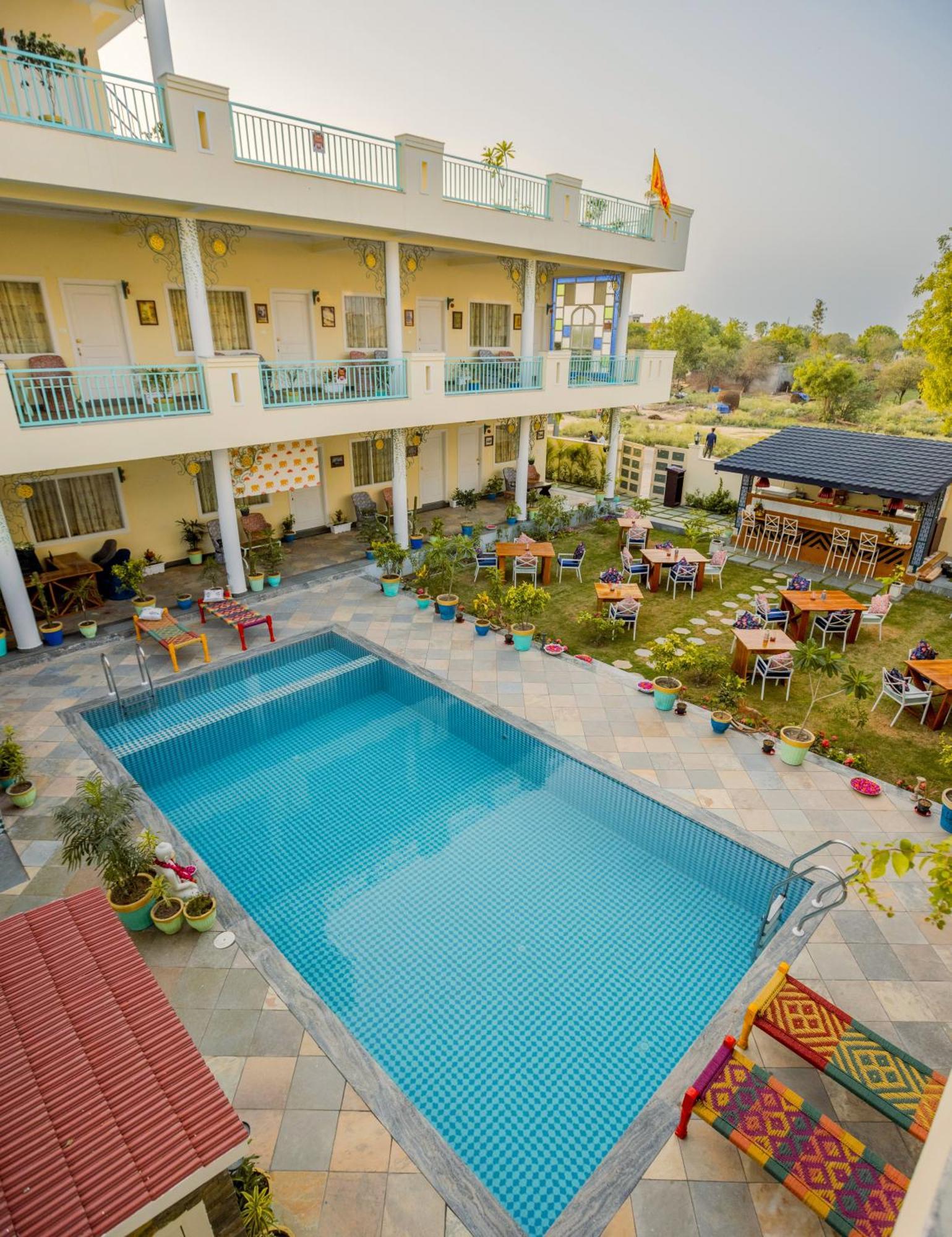 Da Bungalow - A Vacation Abode Agra  Esterno foto