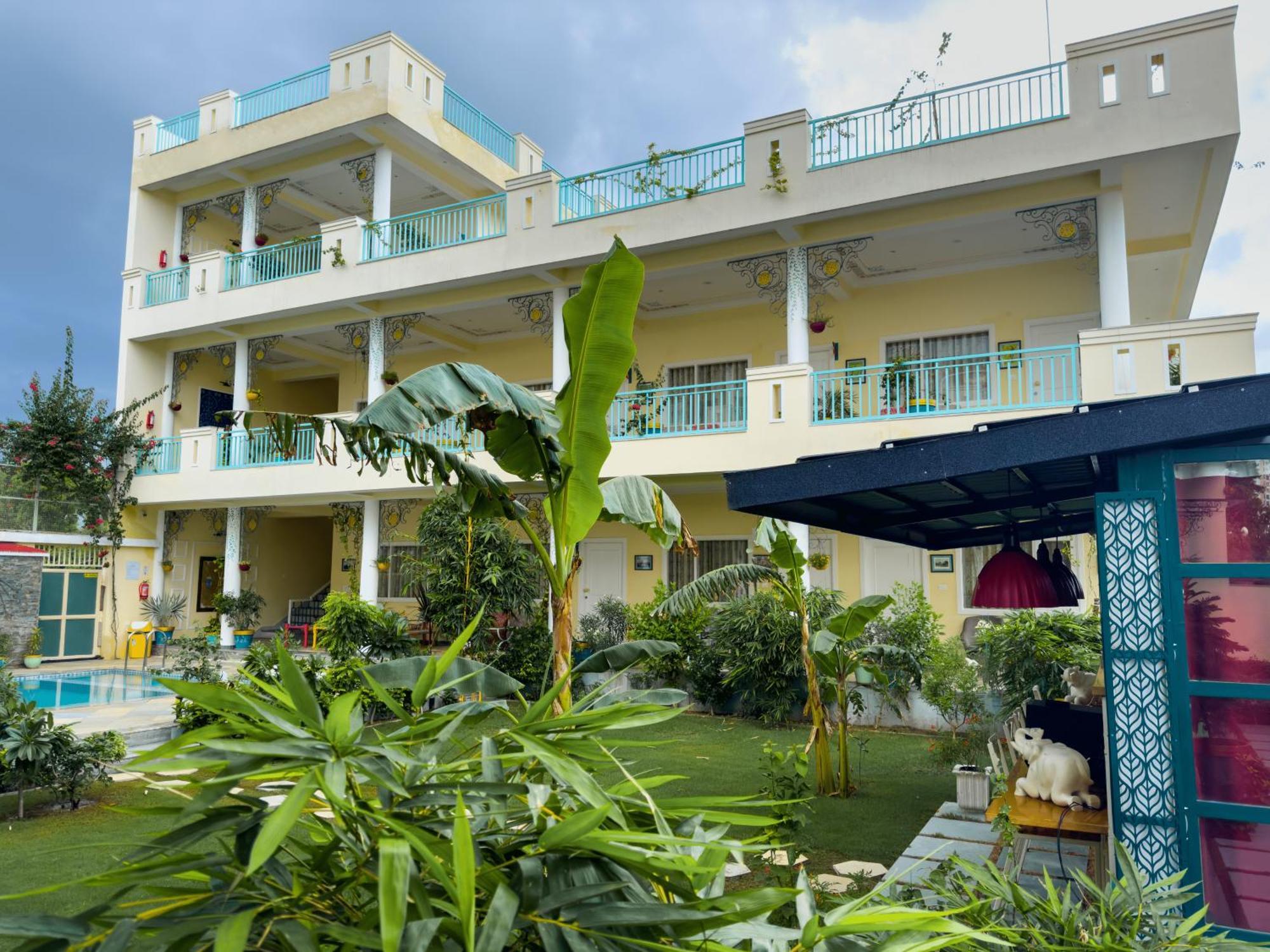 Da Bungalow - A Vacation Abode Agra  Esterno foto